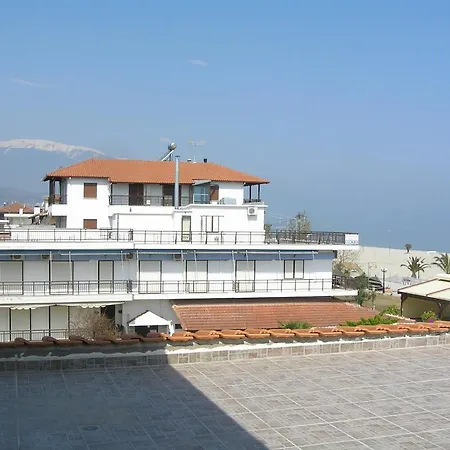 בית נופש Beachhouse Nei